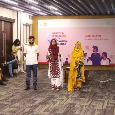 Youth at WANG innovation bootcamp